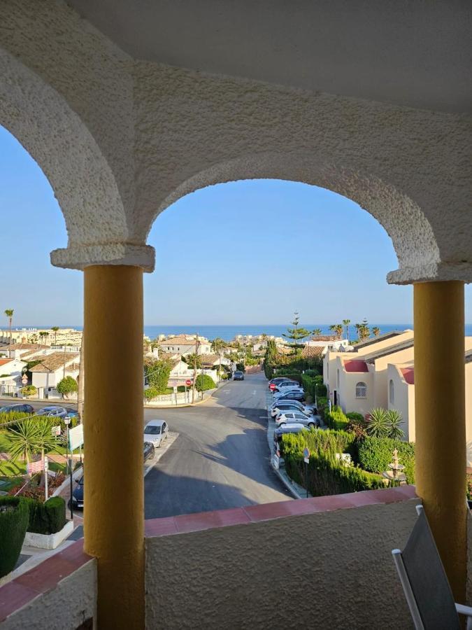 Apartamento Sea View Celeste Costa Del Sol Playa Chapparal La Cala De Mijas Exterior foto