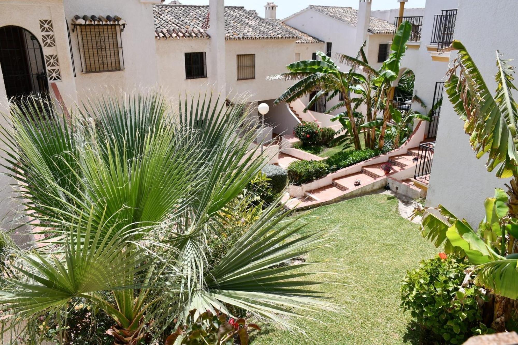 Apartamento Sea View Celeste Costa Del Sol Playa Chapparal La Cala De Mijas Exterior foto